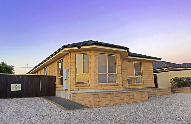 Marina Holiday Home - Port Lincoln South Australia - "Your Home Away From Home"