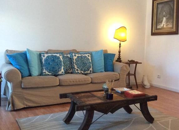 Marina Lounge Home
