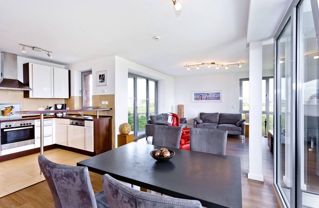 Marina Residence, RY7