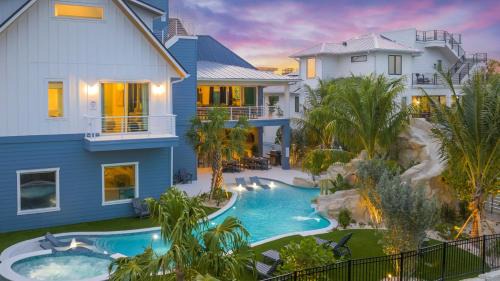 Maritime Manor