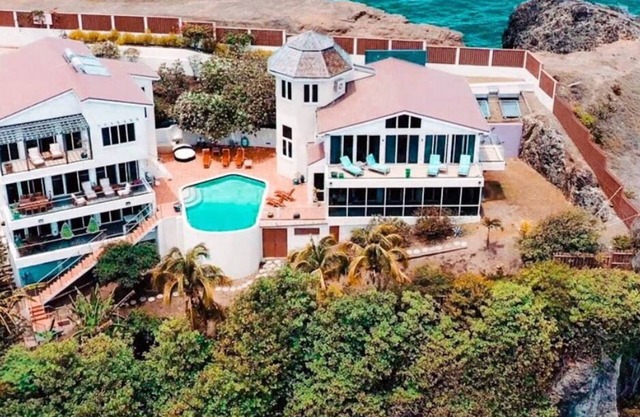 Marks Reef - Main Villa and Reef Villa
