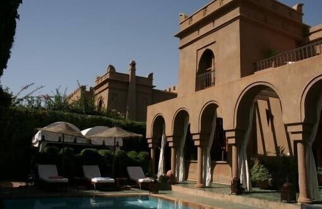 MARRACKECH -Targa luxurious 8-room villa with private pool, garden