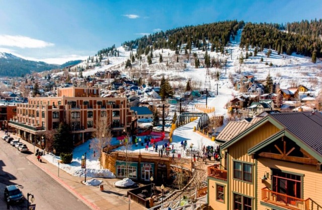 Marriott's Summit Watch (1BR)