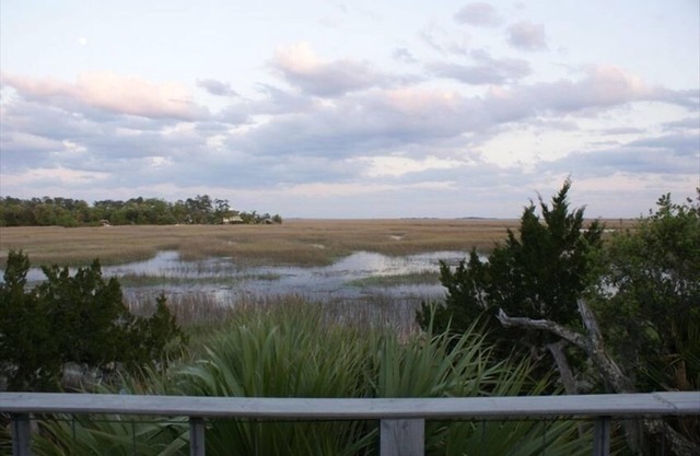 Marshbreeze.on Tidal Creek with Marsh View