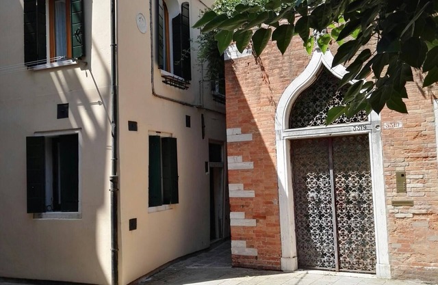 MARTY GUEST HOUSE VENICE