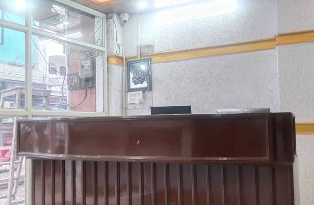 Marvelous 5-bedroom hotel with WiFi Daily &Monthly Rooms Near Nadra Bus Stand