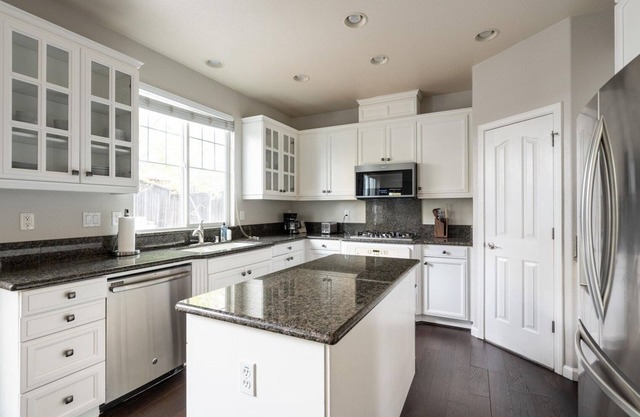 Marvelous San Ramon 4BR w/Patio, nr Sports & Playgrounds, by Blueground