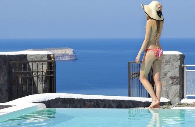 Marvelous Santorini Villa | 2 Bedrooms | Villa Sesshomaru | Volcano Views