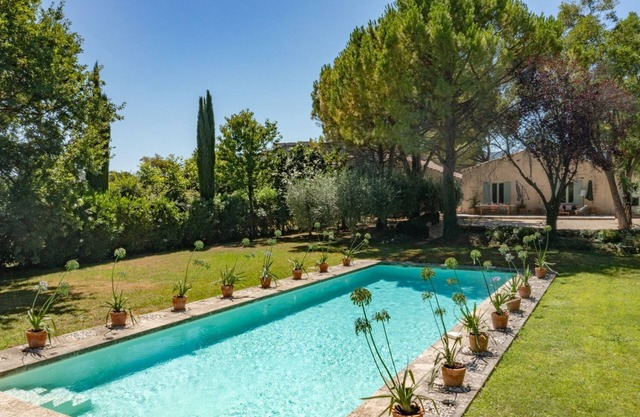 Mas Art et Soleil - Three Bedroom Villa, Sleeps 6