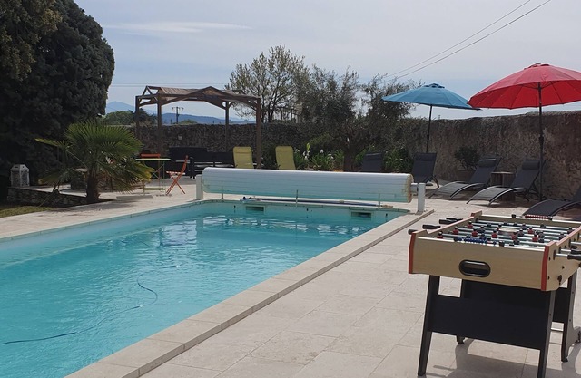Mas de la Tontine Avec Piscine 4/10 Personnes au Porte de L'ardèche