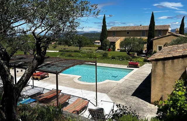 Mas Familiale 10/12 Couchages Avec Piscine et Boulodrome