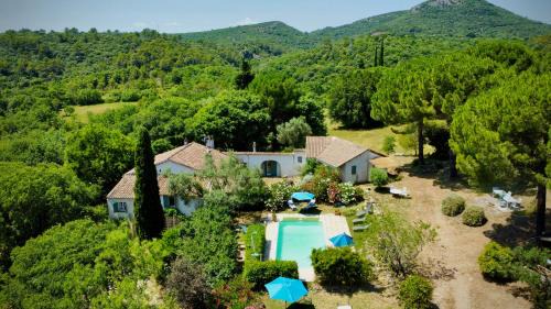 Mas Les Micocouliers