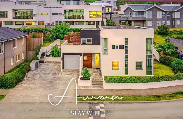 Massive Villa in Reykjavík suburbs.