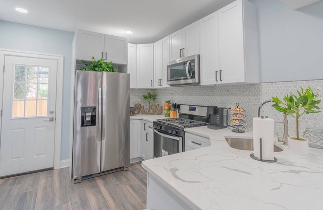 *Master Suite* 11 GUESTs | Group Stay | 3 Floors