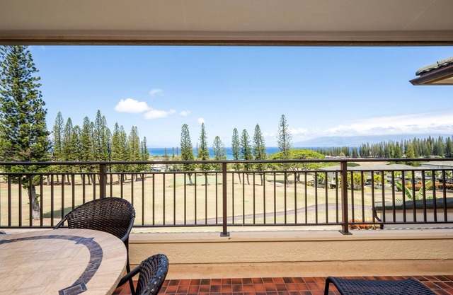 🏝️ Maui is Calling - Beautiful Kapalua Ocean and Golf Course View