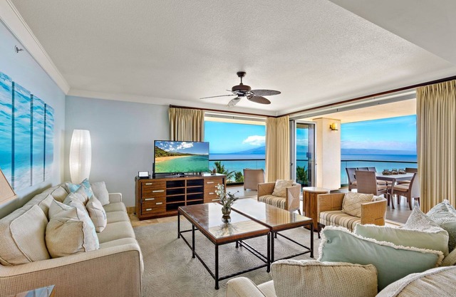 Maui Resort Rentals: Honua Kai – Incredible 11 Bedroom Oceanfront Gem, Over 7200 combined Sq. Ft. w/Built-in Viking B.B.Q.!