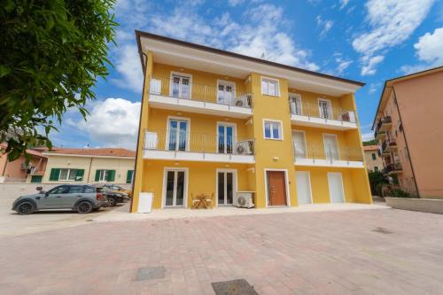 Mavi Apartments