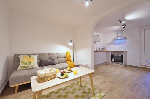 MBird Casa Limão Hideaway Cascais