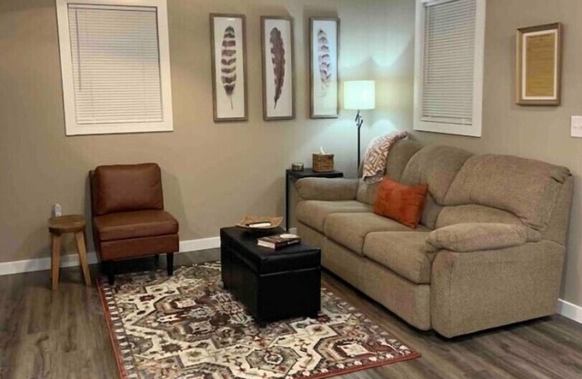 McClusky Trail GuesthousenConvenient Access to Jerseyville, Grafton & Alton