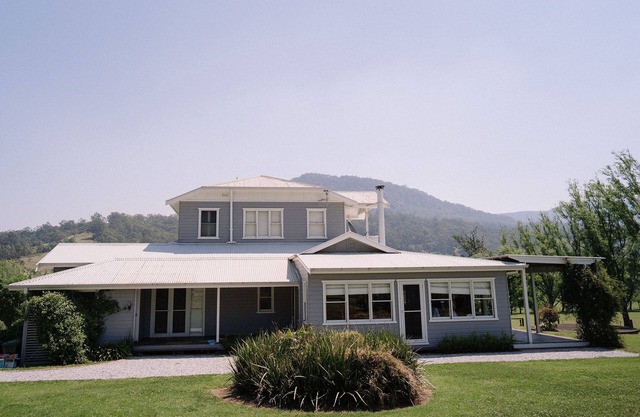 Melross - Millet House