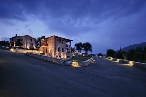 Menalia Villas & Suites ΚΤΗΜΑ ΚΟΥΜΠΟΥΡΗ