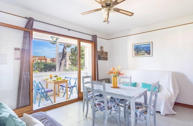 Mer et Soleil I by Interhome