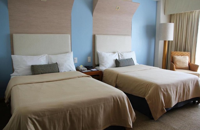 Merakii Seaview Escape Resort 2 Unit Condo 2425