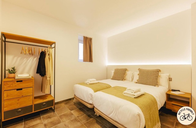 Mercadal 3 - Holiday Apartment Rental in Girona | Bravissimo