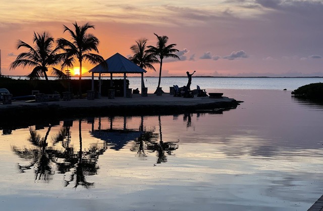 Mermaid Point /private bay front property