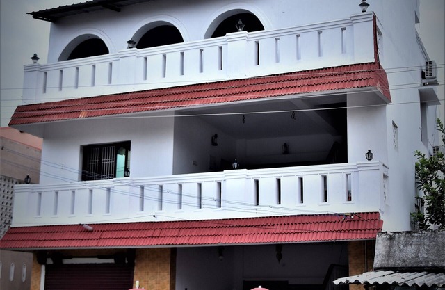 Meya boutique homes