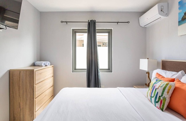 Mi Casita Apartment T1- 1BR 1BA 5 min 2 Palm Beach
