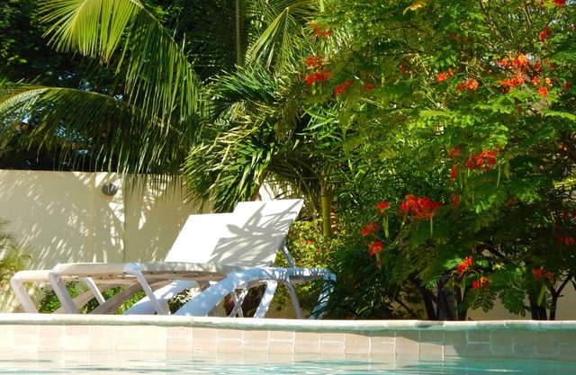 Mi Gusto Villa Charming Villa for 6