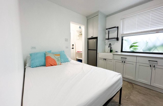 Micro-Studio APT 5B, Oceanview + Pool, Near Beach | @ Paradise Point Barbados