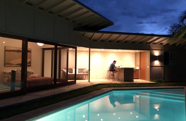 Mid-Century Honolulu Oasis minutes from Diamond Head & Waikiki Beach