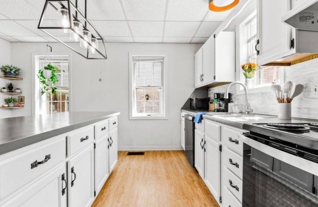 Middle St. Retreat a 3-bedroom townhome with AC and WiFi in historic Gettysburg