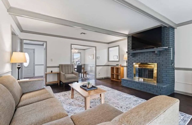 Midtown, Fenced Yard & Patio- White Acres Retreat