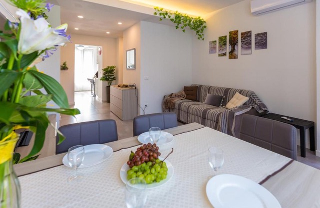Milano Business Balcony Flat