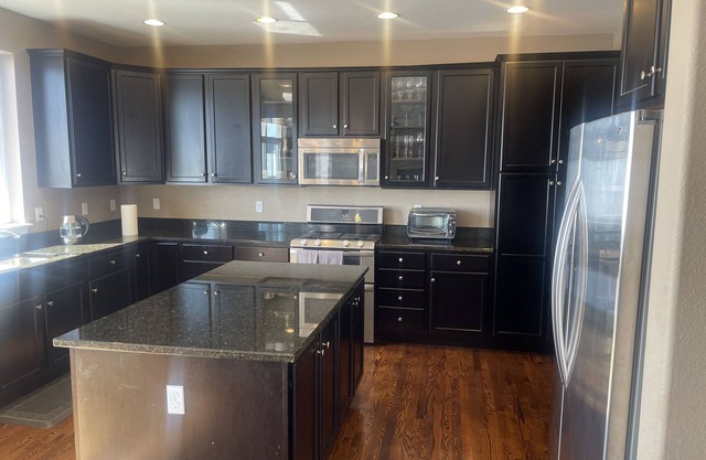 MileHi Vacation Home —- Premium