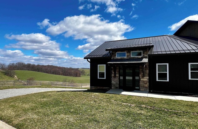 Millhart Family Lodge & Rec Center