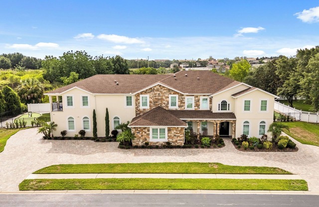 Mini Golf, Splash Pad, Indoor Playground, Movie Theatre & Summer Kitchen