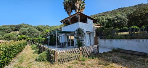 Mini villa T2 climatisée, vue mer, cosy & moderne