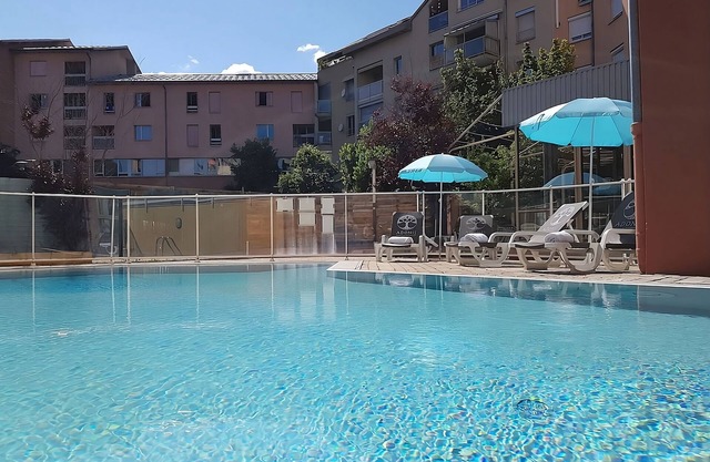 Minutes from Lauzon Ski Lift, Stay in a Pet-Friendly Hotel with On-Site Parking!