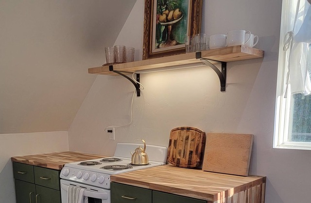 Minutes to Outdoor activities