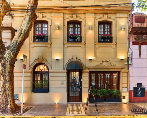 Miravida Soho Hotel & Wine Bar