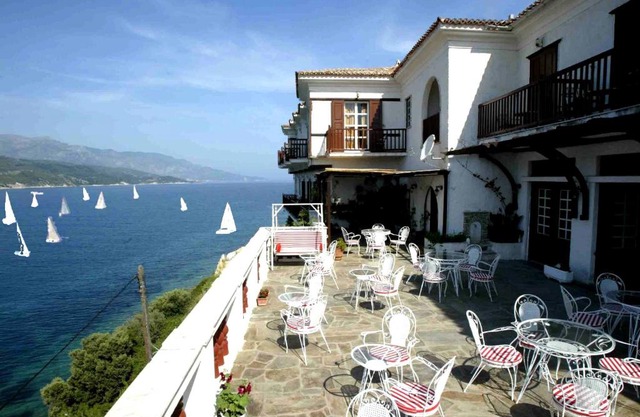Mirini Hotel