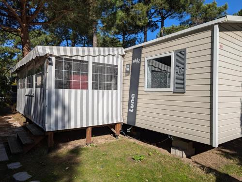Mobil home climatisé récent 2 salles d'eau, 2 WC à SIBLU Bonne Anse plage