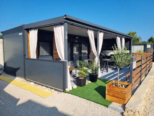 Mobile home Marina