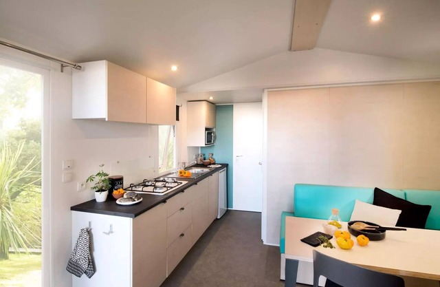 Mobilheim Super Mercure Regular (Sonntag) 4 Personen