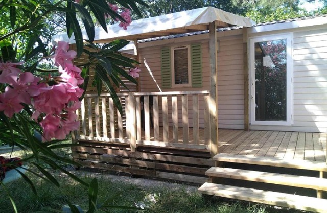 Mobilhome 228 proche du Lac , Tv , clim ect Camping