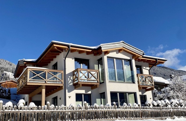 Modern chalet with a dream view of the Großvenediger